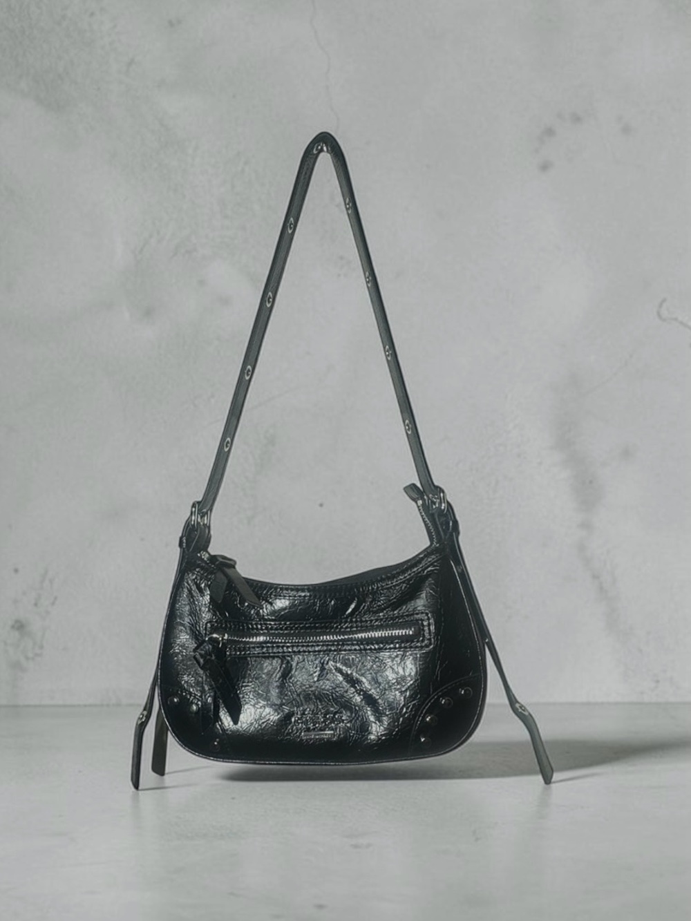 Guess Dementri Shoulder Bag NWOT